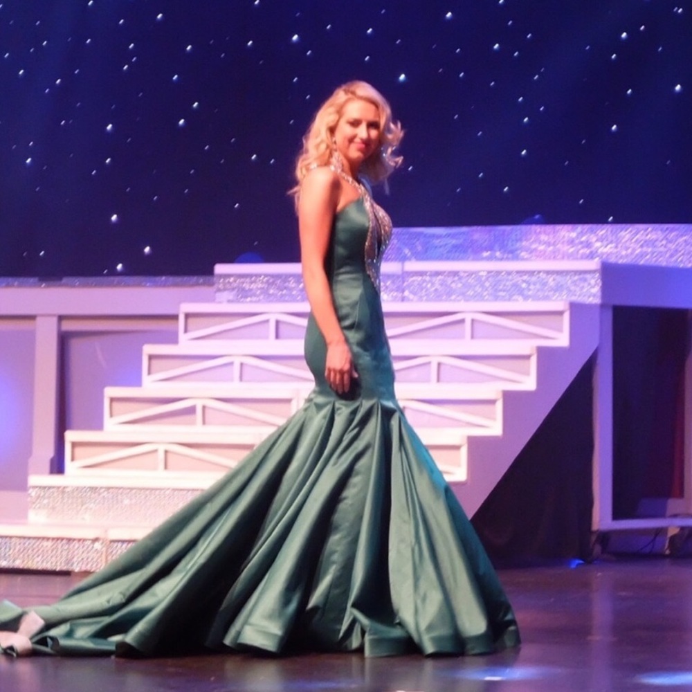 Rachel Allan 5808 Emerald Primadonna collection